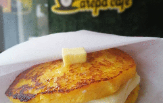 AREPA CAFÉ LIMA 3
